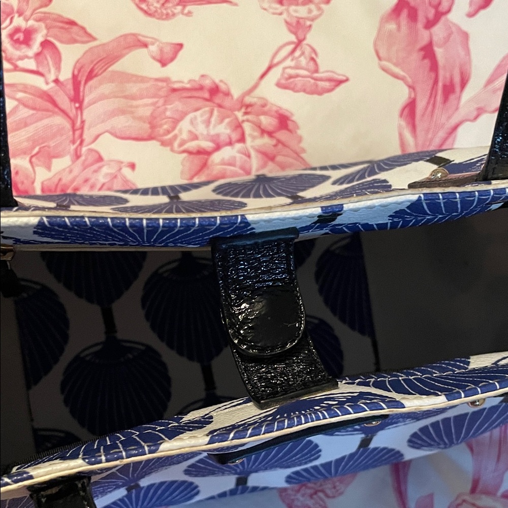 Kate Spade Navy and White Patterned Tote - Picture 8 of 14